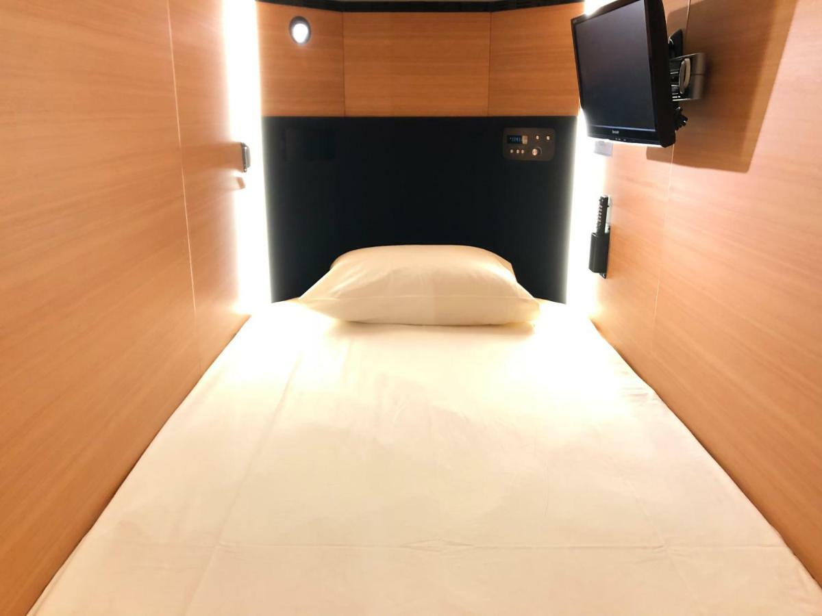 大阪胶囊旅馆（仅限男性）酒店 外观 照片